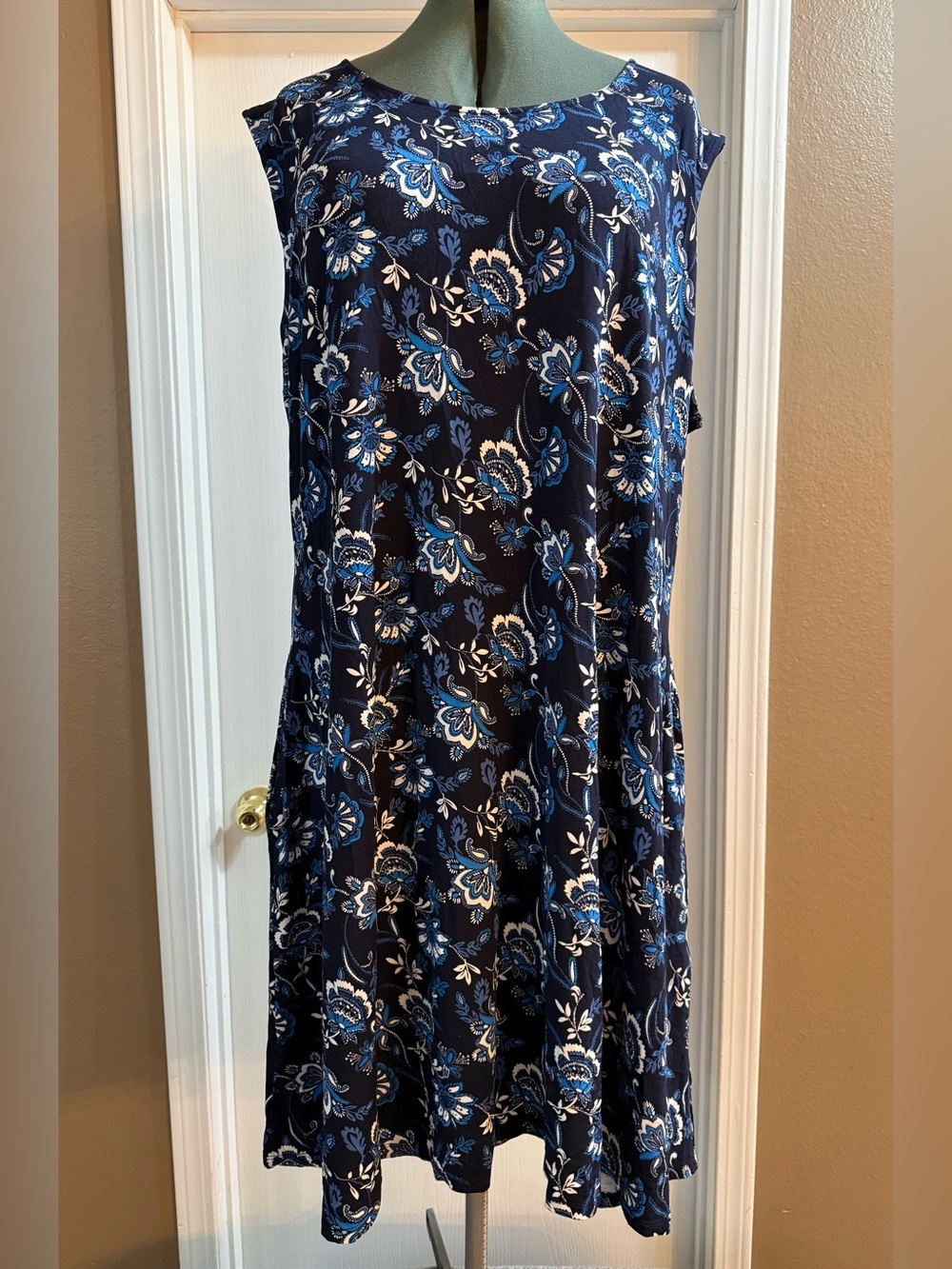 Roaman's Navy Blue Paisley Sleeveless Midi Dress Size 4x